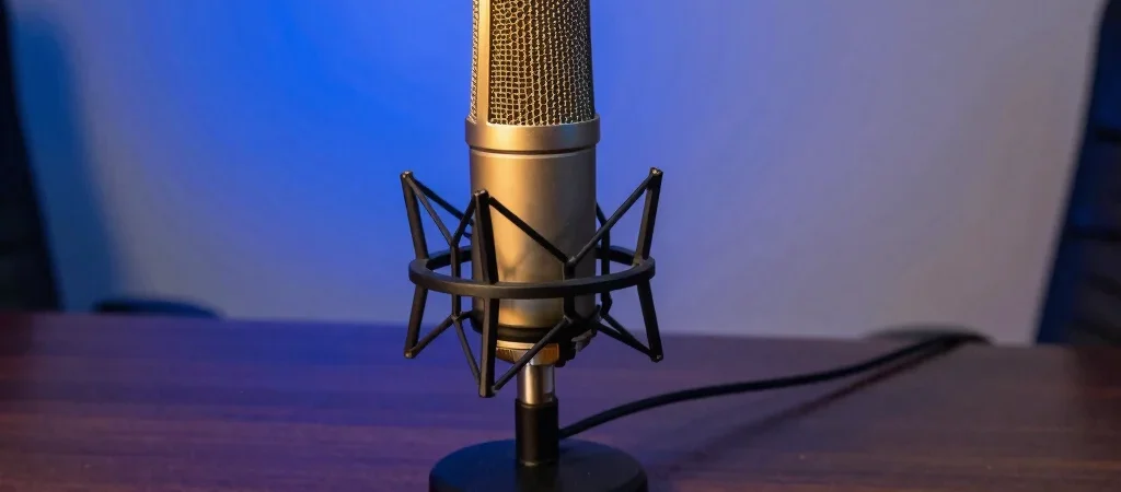 Why Combining Broadcast Reach with WhatsApp Funnels Wins in Lagos